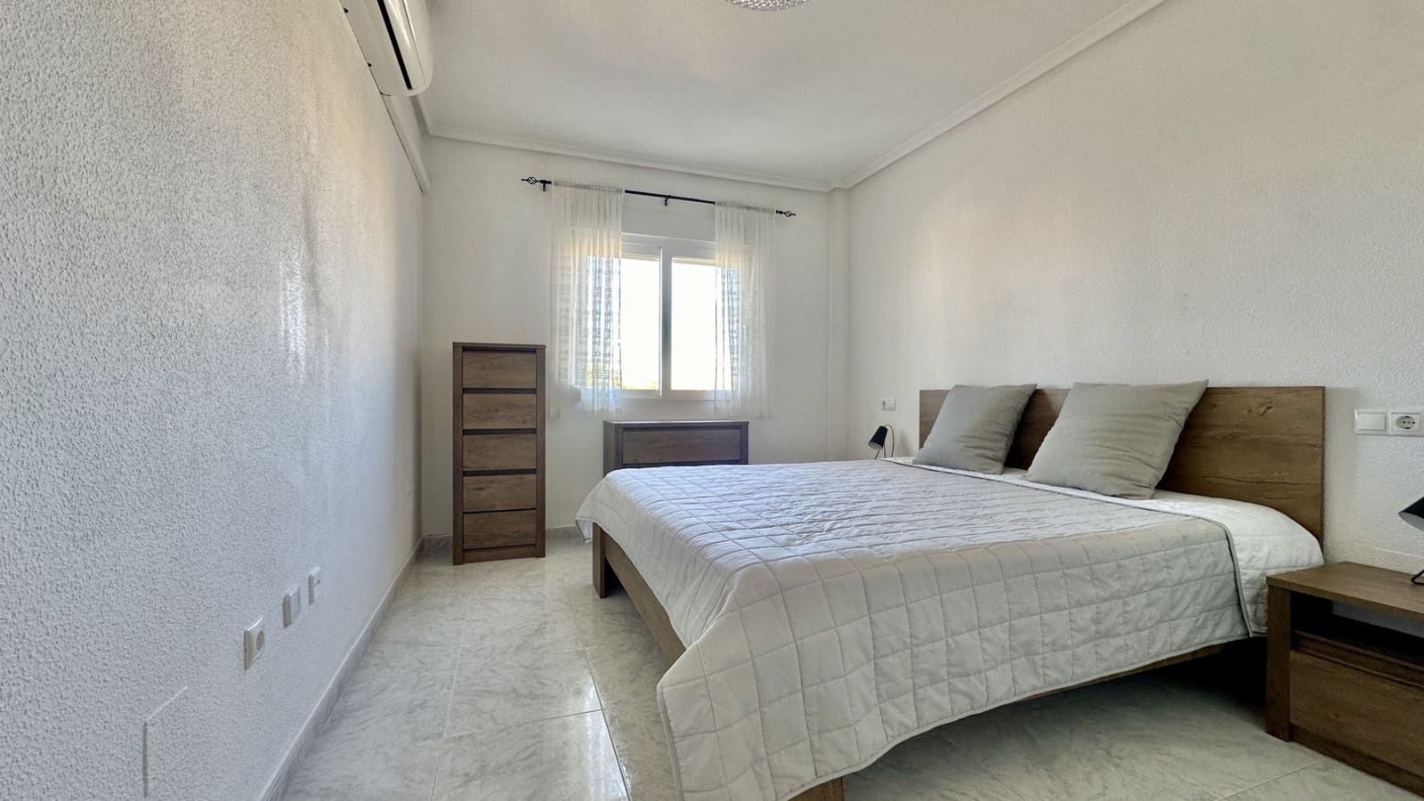 2 camera da letto Appartamento sulla Spiaggia in vendita in Playa Flamenca con piscina - 199.000 € (Rif: 9464600)