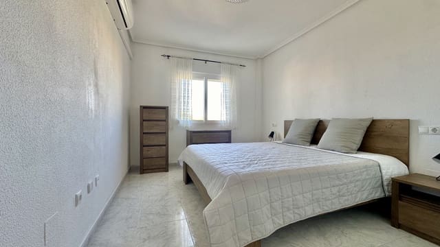 2 camera da letto Appartamento sulla Spiaggia in vendita in Playa Flamenca, Orihuela con piscina - 199.000 € (Rif: 9464600)