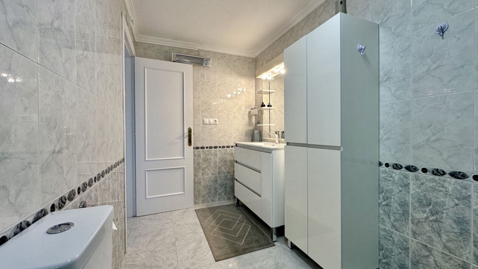 2 camera da letto Appartamento sulla Spiaggia in vendita in Playa Flamenca con piscina - 199.000 € (Rif: 9464600)