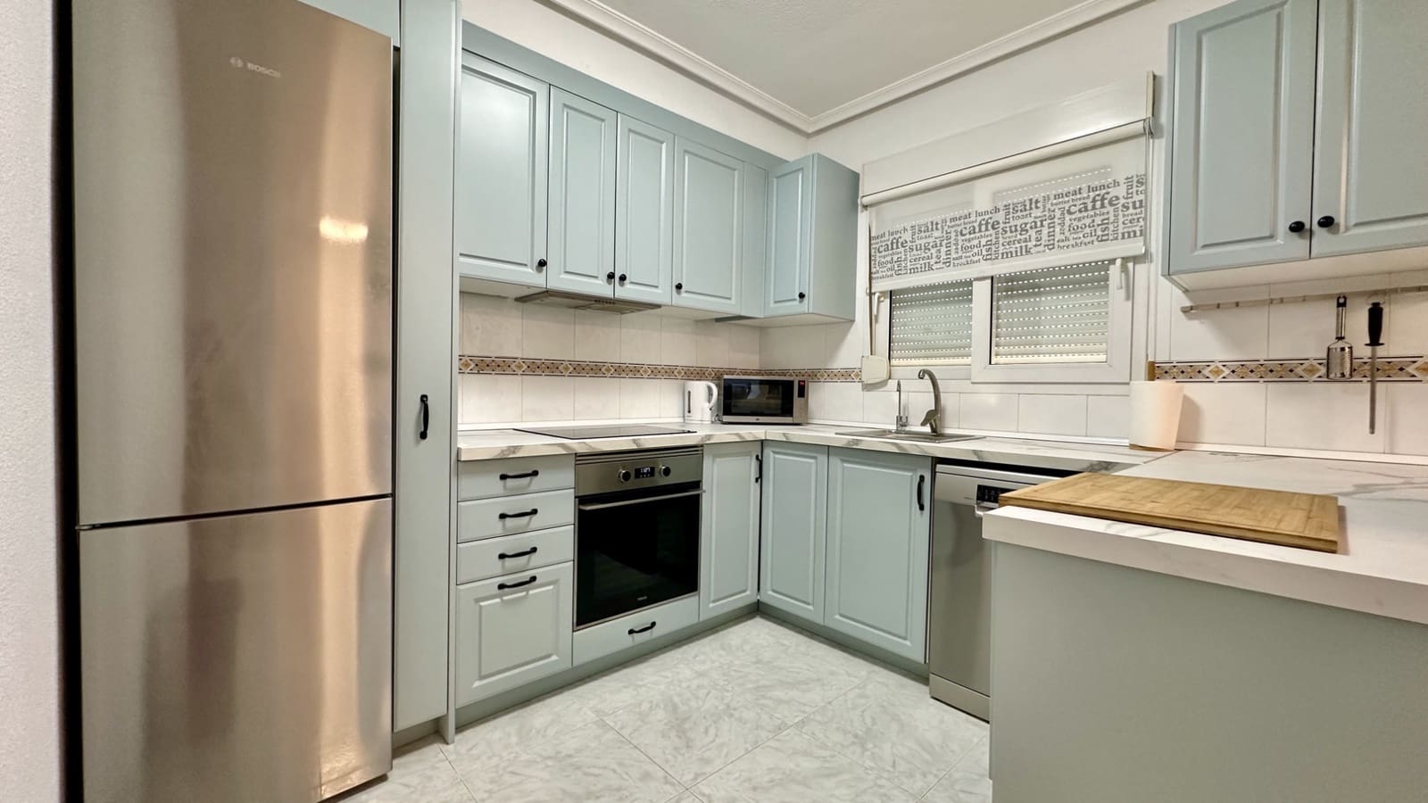 2 camera da letto Appartamento sulla Spiaggia in vendita in Playa Flamenca con piscina - 199.000 € (Rif: 9464600)