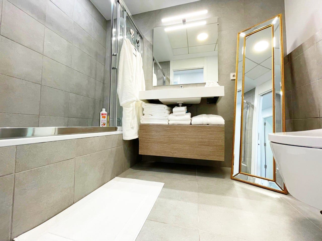 3 bedroom Beach Apartment for sale in La Villajoyosa / Vila Joiosa with pool garage - € 690,000 (Ref: 9464601)