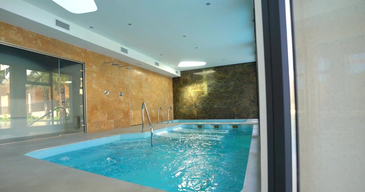 3 bedroom Beach Apartment for sale in La Villajoyosa / Vila Joiosa with pool garage - € 690,000 (Ref: 9464601)