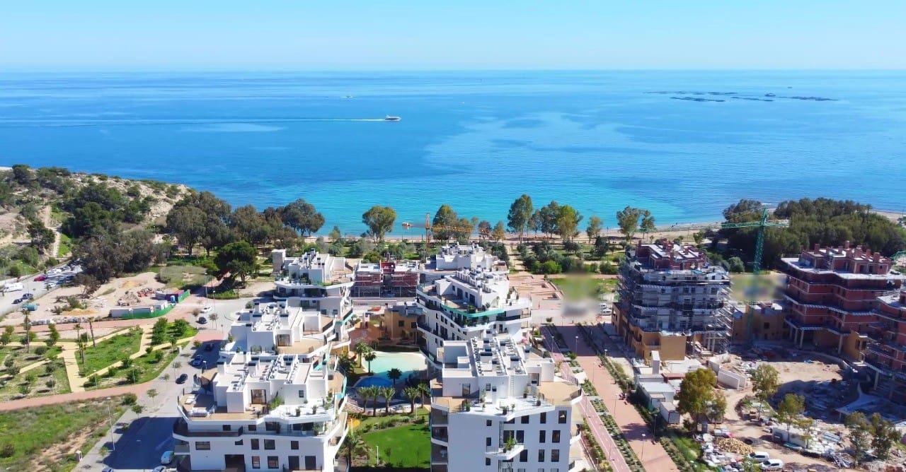 3 bedroom Beach Apartment for sale in La Villajoyosa / Vila Joiosa with pool garage - € 690,000 (Ref: 9464601)