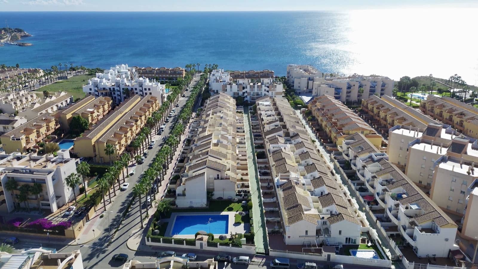 2 bedroom Apartment for sale in Cabo Roig with pool garage - € 185,000 (Ref: 9464604)