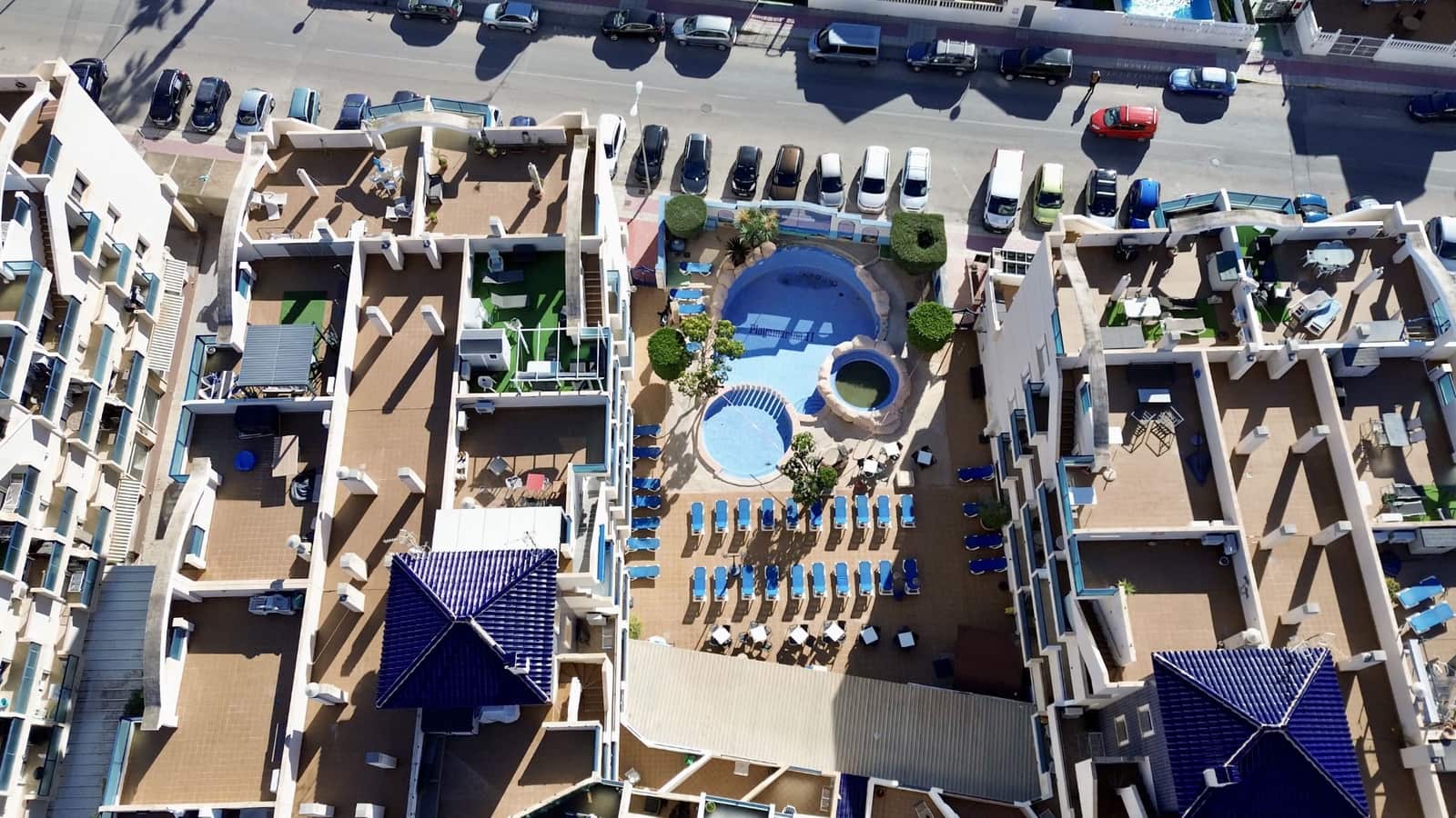 2 bedroom Apartment for sale in Cabo Roig with pool garage - € 185,000 (Ref: 9464604)