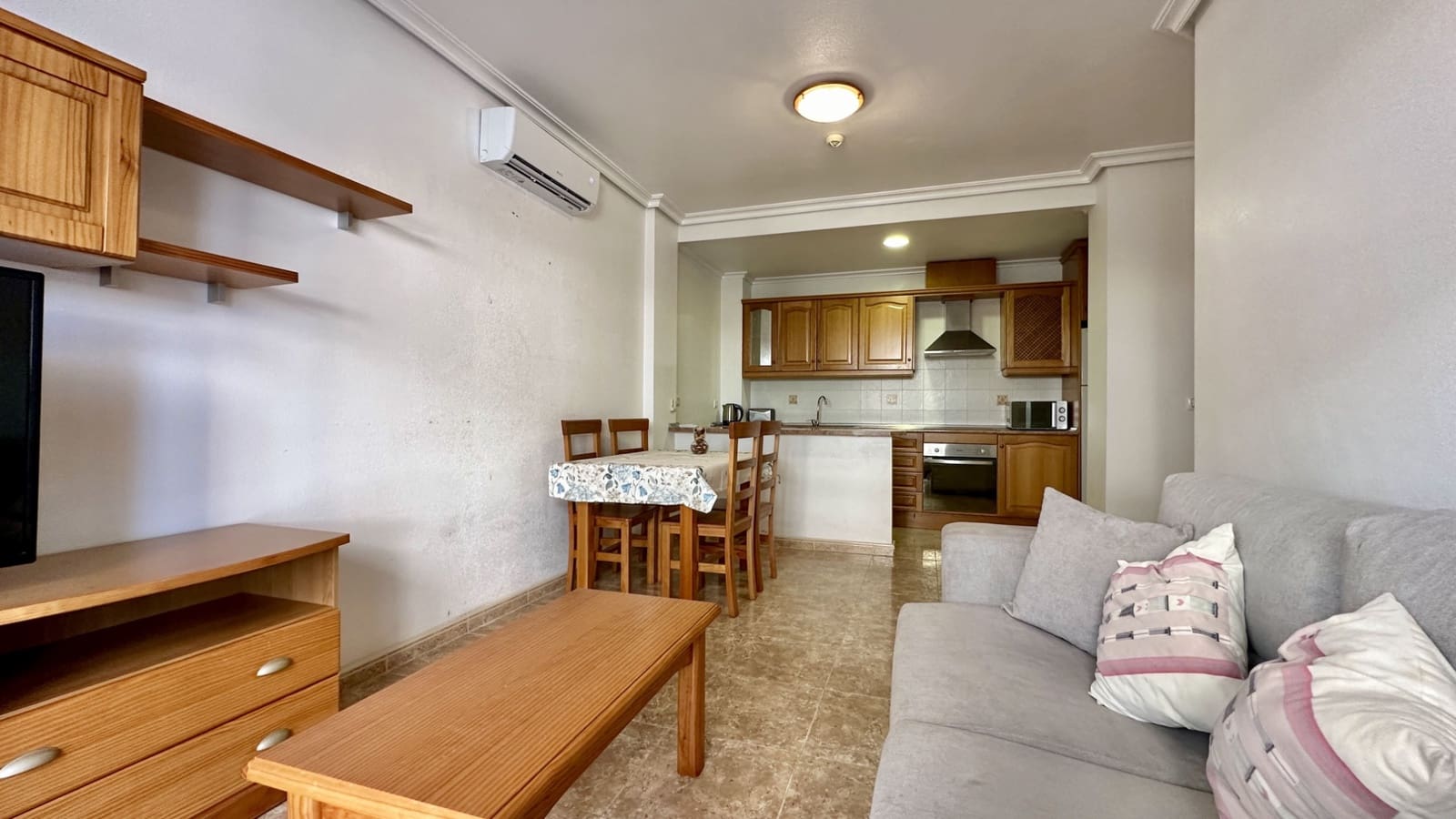 2 bedroom Apartment for sale in Cabo Roig with pool garage - € 185,000 (Ref: 9464604)