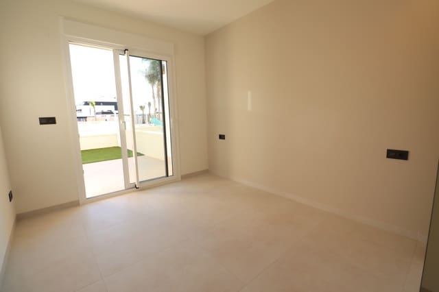 2 chambre Appartement à vendre à El Raso, Guardamar del Segura avec piscine garage - 287 000 € (Ref: 9464605)