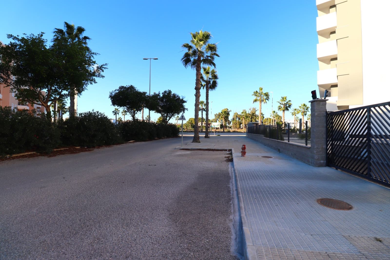 2 bedroom Apartment for sale in El Raso with pool garage - € 295,000 (Ref: 9464605)