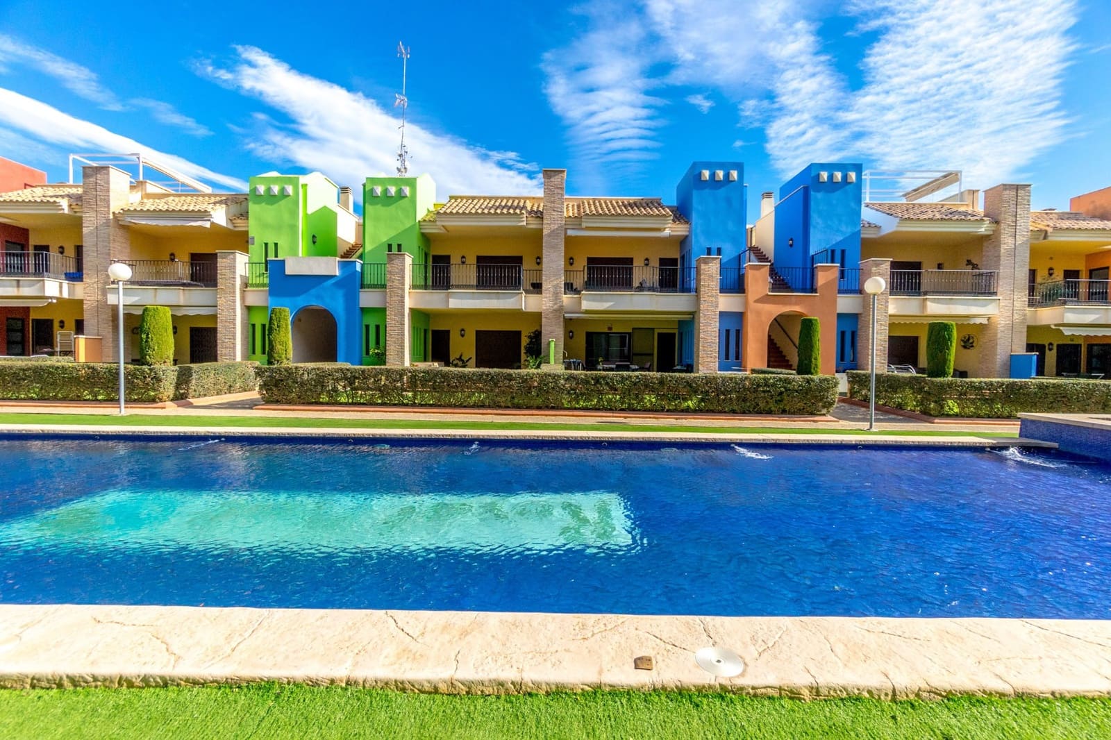 3 soveværelse Lejlighed til salg i Orihuela Costa med swimmingpool garage - € 287.000 (Ref: 9464609)