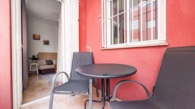 2 soveværelse Strandlejlighed til salg i Parque de las Naciones, Torrevieja med swimmingpool - € 129.000 (Ref: 9464612)