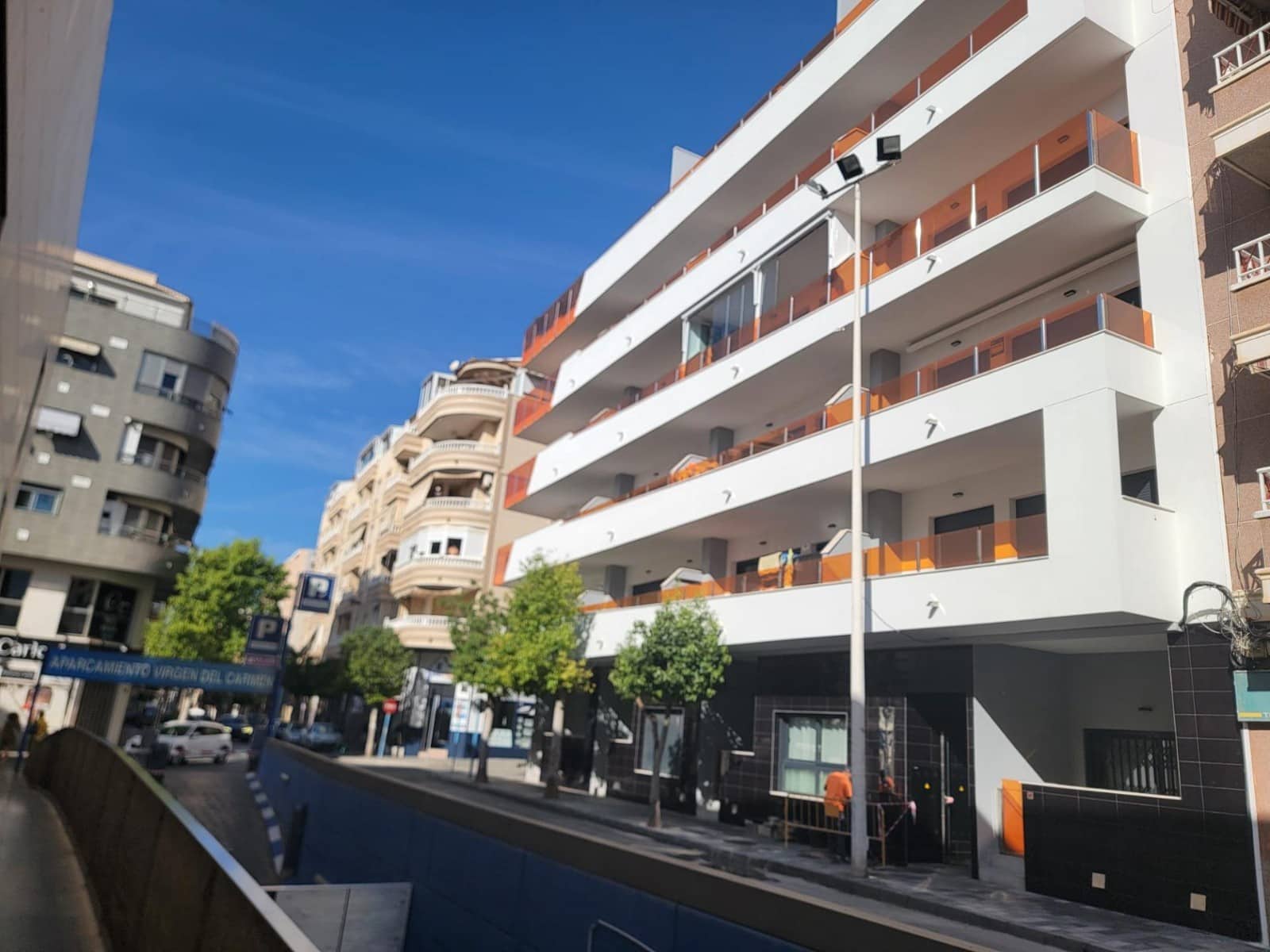 3 slaapkamer Appartement te koop in Torrevieja met zwembad garage - € 375.000 (Ref: 9464613)