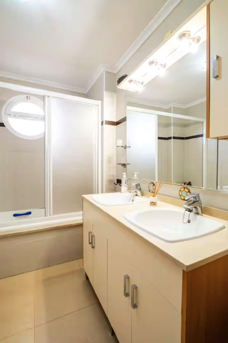 2 quarto Apartamento de Praia para venda em Pilar de la Horadada com piscina garagem - 285 000 € (Ref: 9464619)