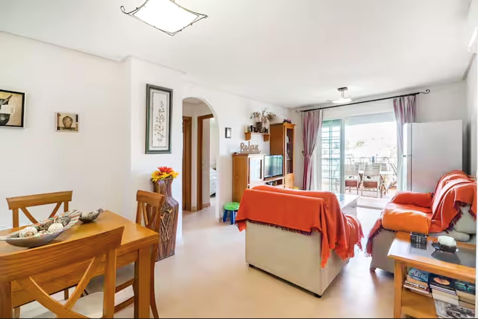 2 quarto Apartamento de Praia para venda em Pilar de la Horadada com piscina garagem - 285 000 € (Ref: 9464619)