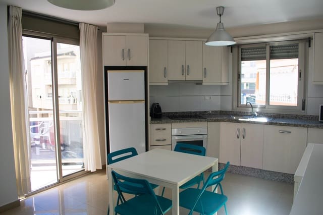 Apartamento de 2 habitaciones en Zona Pueblo, Guardamar del Segura en venta - 185.000 € (Ref: 9464620)
