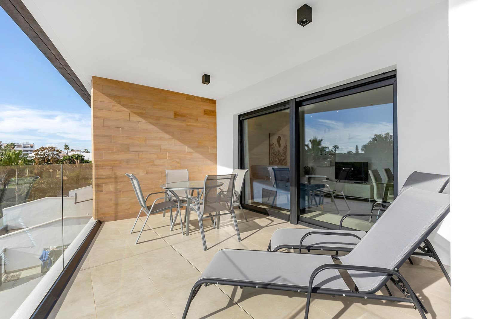 2 Zimmer Apartment zu verkaufen in Orihuela Costa mit Pool Garage - 335.000 € (Ref: 9464627)