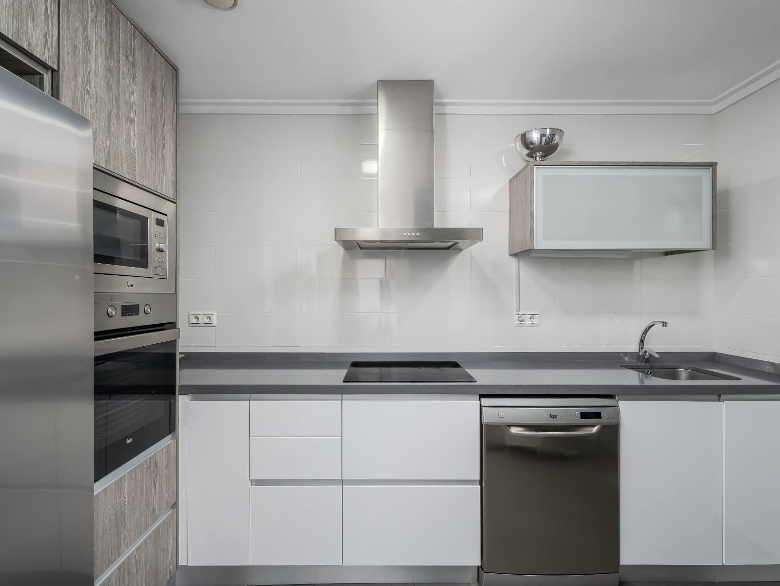 Ático de 3 habitaciones en Orihuela Costa en venta con piscina garaje - 359.000 € (Ref: 9464629)