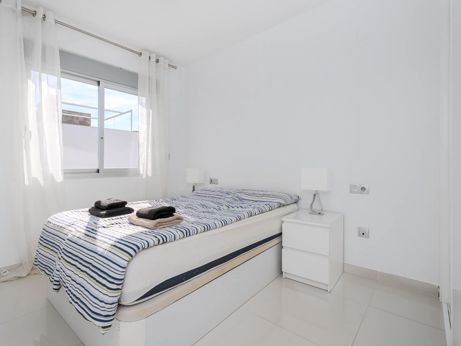 2 makuuhuone Kattohuoneisto myytävänä paikassa Orihuela Costa mukana uima-altaan 
autotalli - 289 000 € (Ref: 9464630)