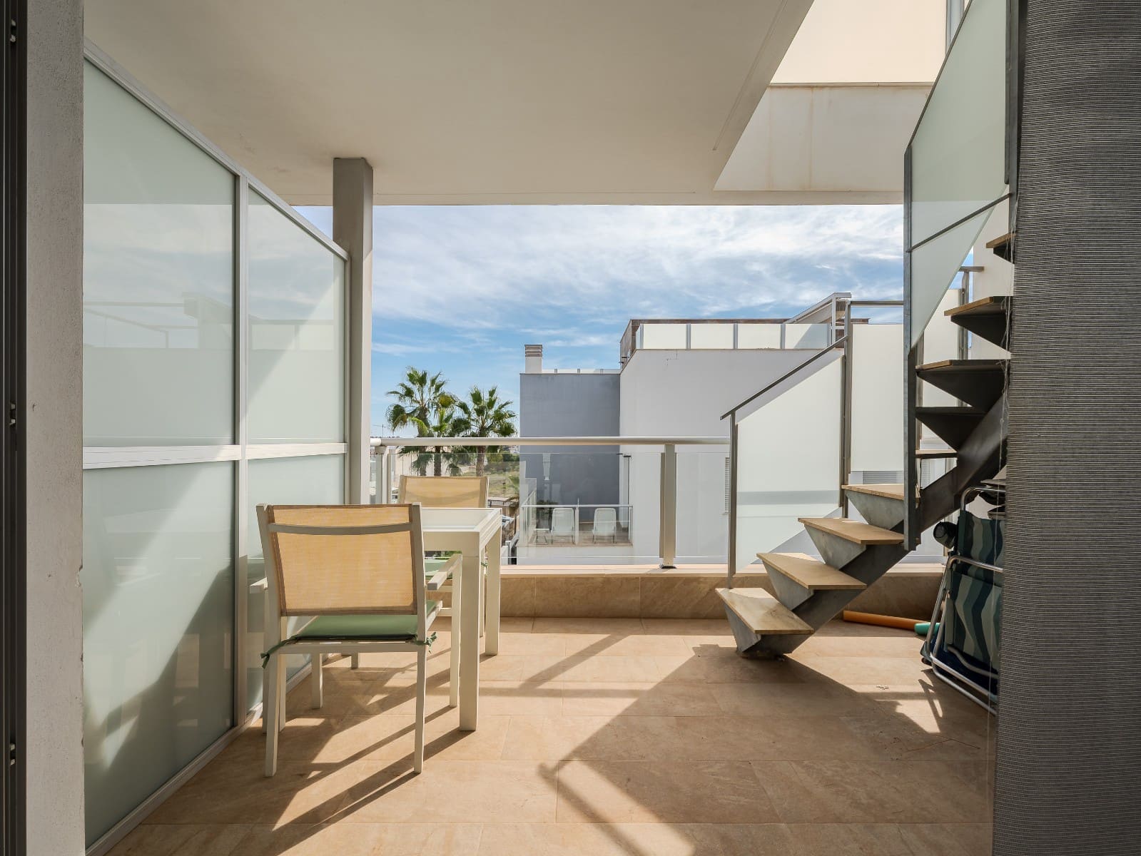 2 makuuhuone Kattohuoneisto myytävänä paikassa Orihuela Costa mukana uima-altaan 
autotalli - 289 000 € (Ref: 9464630)