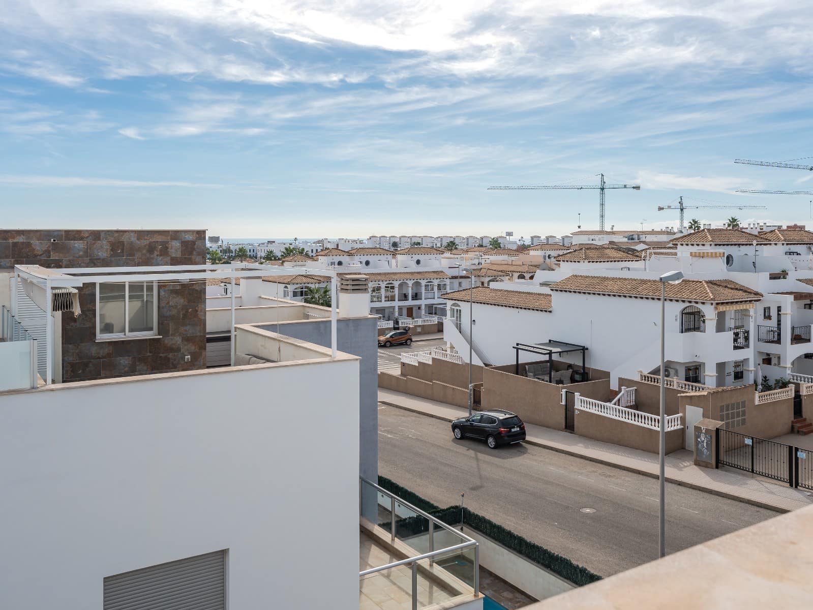 2 makuuhuone Kattohuoneisto myytävänä paikassa Orihuela Costa mukana uima-altaan 
autotalli - 289 000 € (Ref: 9464630)