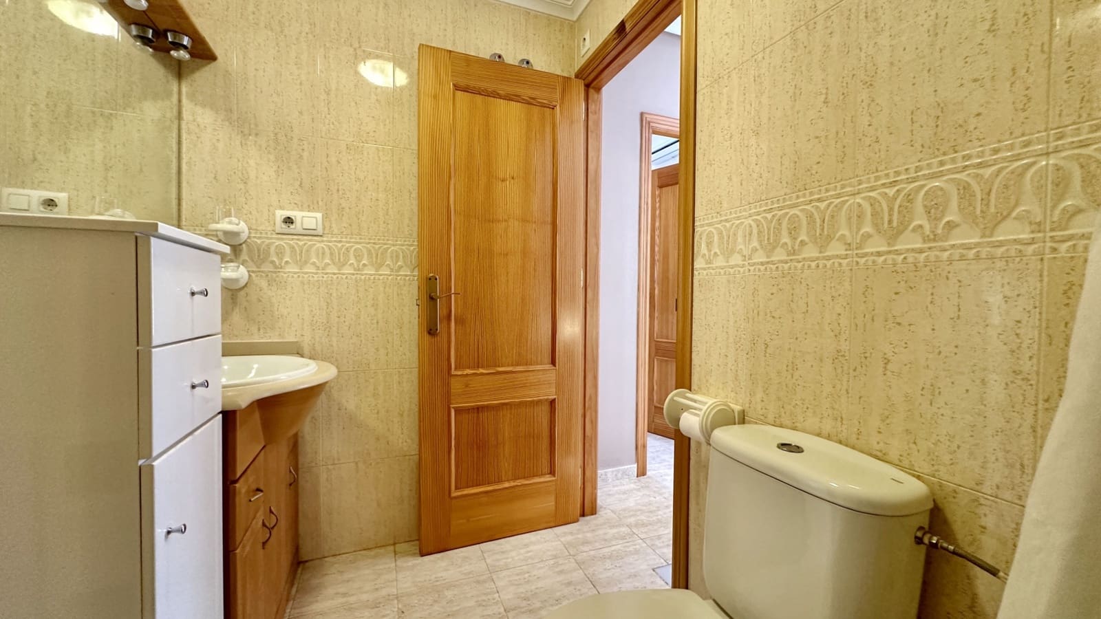 3 Zimmer Apartment zu verkaufen in Playa Flamenca mit Pool - 275.000 € (Ref: 9464631)