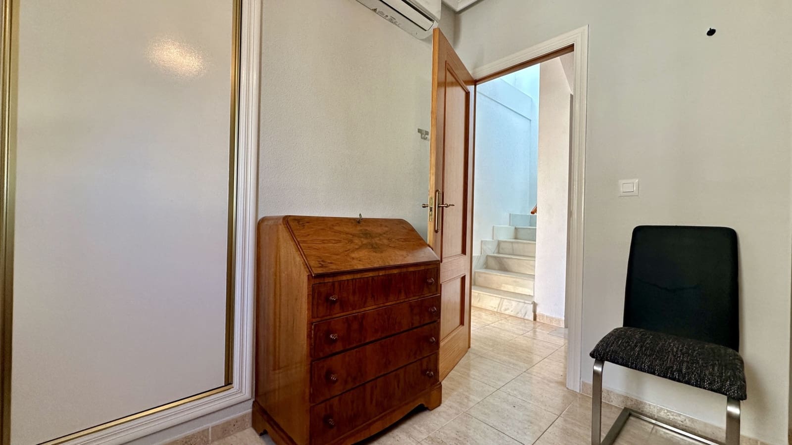 3 Zimmer Apartment zu verkaufen in Playa Flamenca mit Pool - 275.000 € (Ref: 9464631)