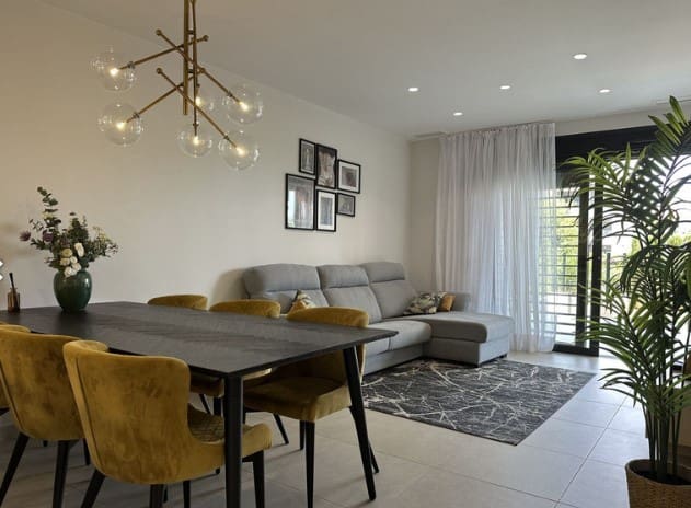 2 slaapkamer Appartement te koop in Playa Flamenca met zwembad garage - € 435.000 (Ref: 9464633)