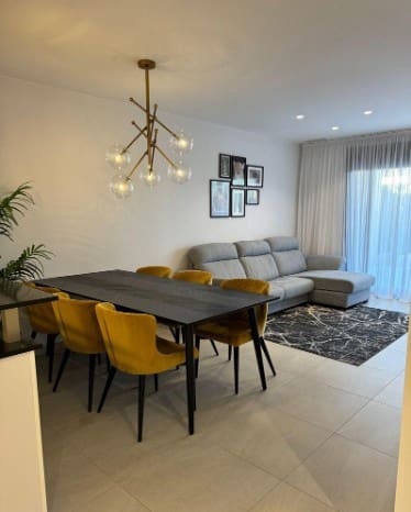 2 slaapkamer Appartement te koop in Playa Flamenca, Orihuela met zwembad garage - € 435.000 (Ref: 9464633)