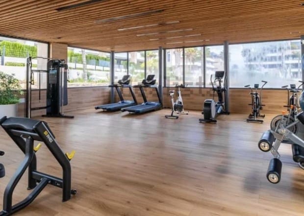 2 slaapkamer Appartement te koop in Playa Flamenca met zwembad garage - € 435.000 (Ref: 9464633)