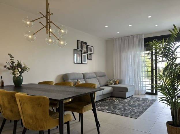 2 slaapkamer Appartement te koop in Playa Flamenca met zwembad garage - € 435.000 (Ref: 9464633)