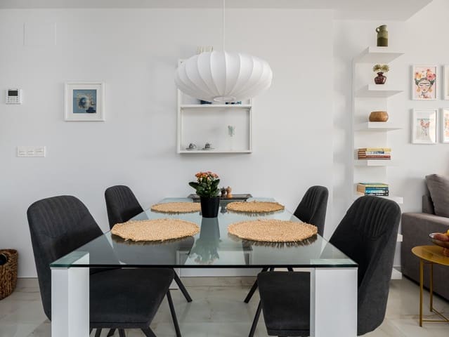 2 slaapkamer Appartement te koop in Los Altos met zwembad garage - € 239.000 (Ref: 9464634)