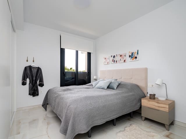 2 slaapkamer Appartement te koop in Los Altos met zwembad garage - € 239.000 (Ref: 9464634)