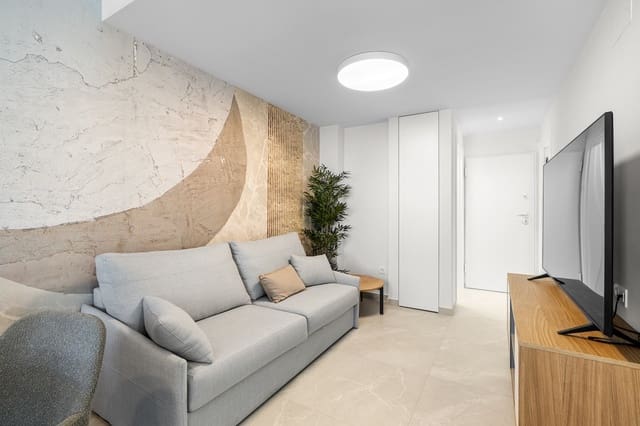 2 quarto Apartamento para venda em Las Piscinas Naturales, Torrevieja com piscina - 279 000 € (Ref: 9464639)