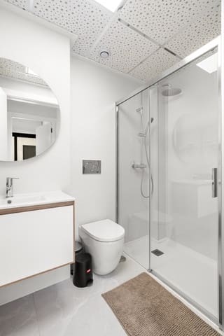 2 quarto Apartamento para venda em Las Piscinas Naturales, Torrevieja com piscina - 279 000 € (Ref: 9464639)