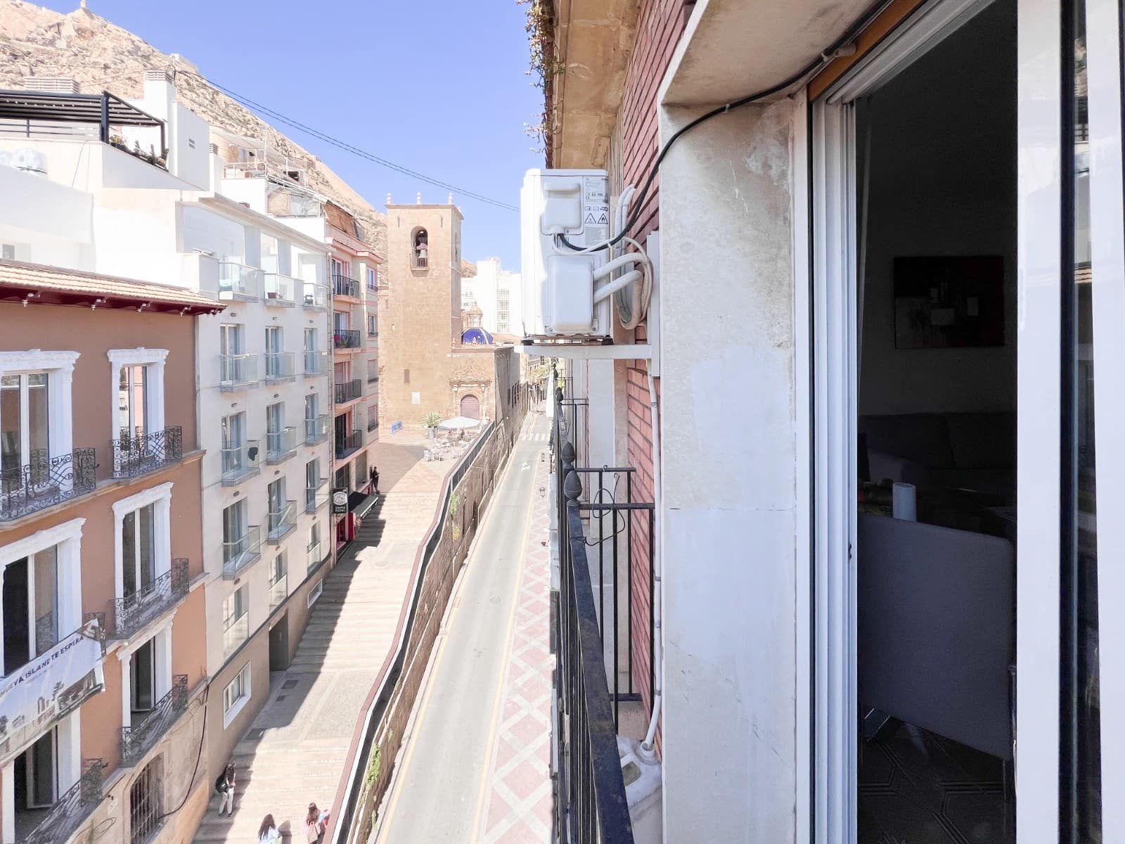 1 bedroom Apartment for sale in Alicante / Alacant city - € 255,000 (Ref: 9464640)