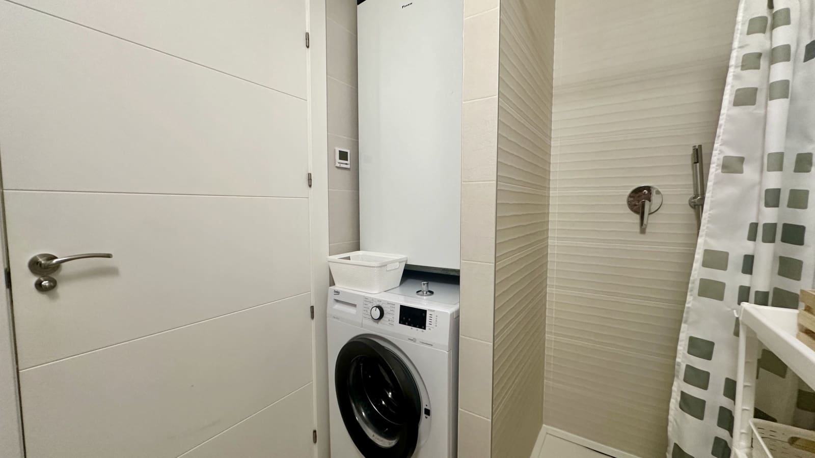 3 slaapkamer Appartement te koop in Villamartin met zwembad garage - € 320.000 (Ref: 9464651)