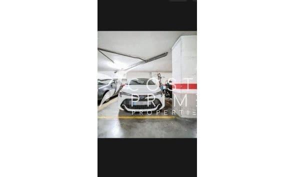 2 makuuhuone Huoneisto myytävänä paikassa Benidorm mukana uima-altaan 
autotalli - 215 000 € (Ref: 9464657)