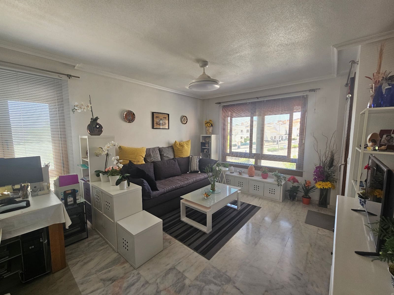 2 chambre Appartement à vendre à Villamartin avec piscine - 179 999 € (Ref: 9464661)