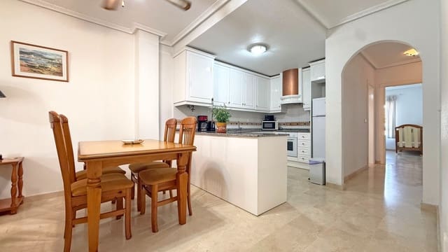 Apartamento de 2 habitaciones en Villamartin, Orihuela en venta con piscina garaje - 199.000 € (Ref: 9464663)