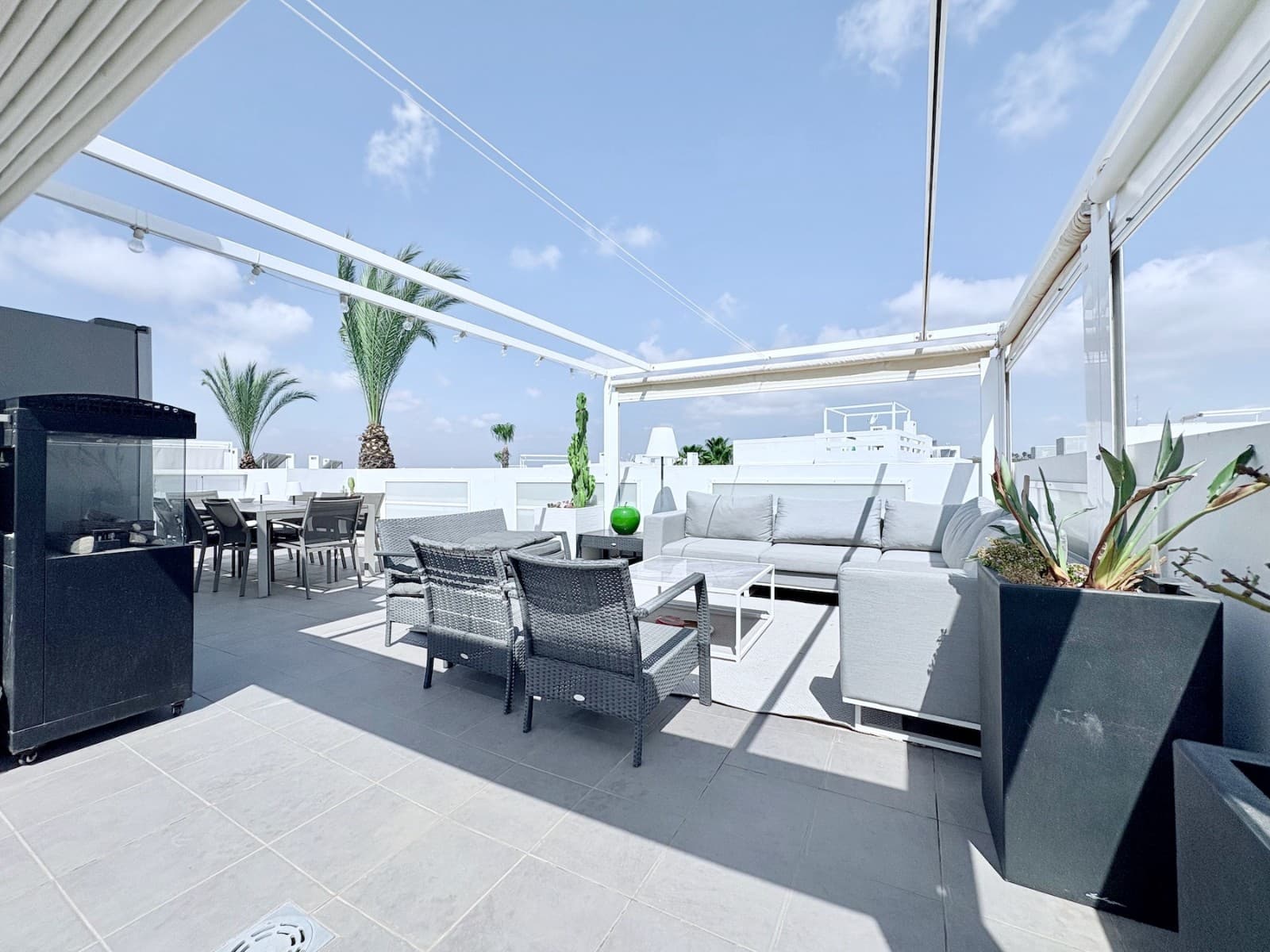 Ático de 3 habitaciones en Dehesa de Campoamor en venta con piscina - 420.000 € (Ref: 9464665)