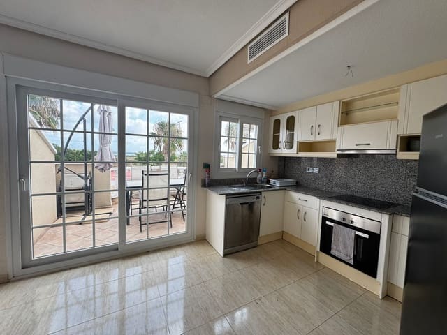 3 makuuhuone Huoneisto myytävänä paikassa El Raso, Guardamar del Segura mukana uima-altaan 
autotalli - 210 000 € (Ref: 9464668)