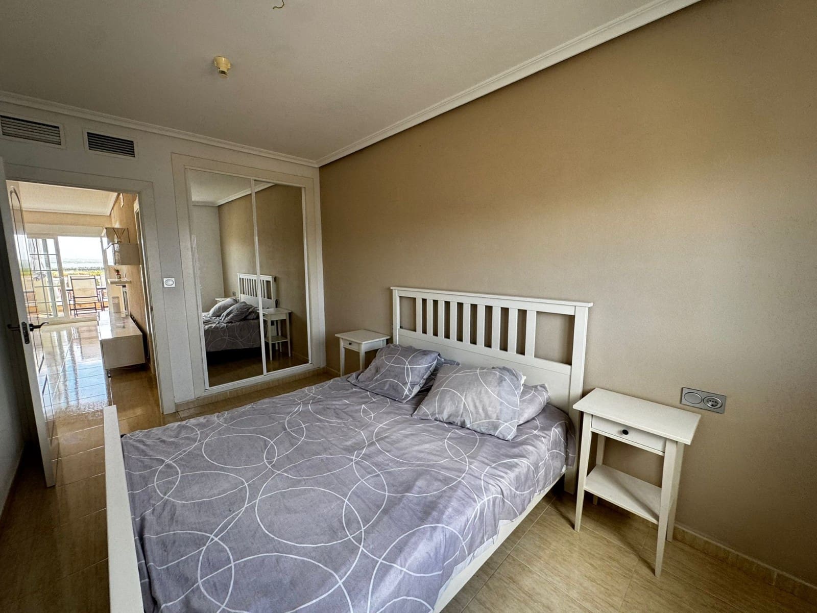 3 chambre Appartement à vendre à El Raso avec piscine garage - 210 000 € (Ref: 9464668)