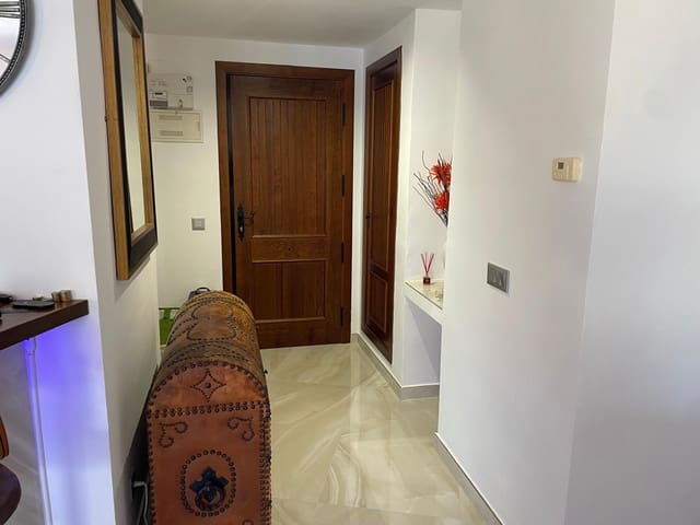 2 quarto Penthouse para venda em Punta Prima, Torrevieja com piscina - 340 000 € (Ref: 9464669)