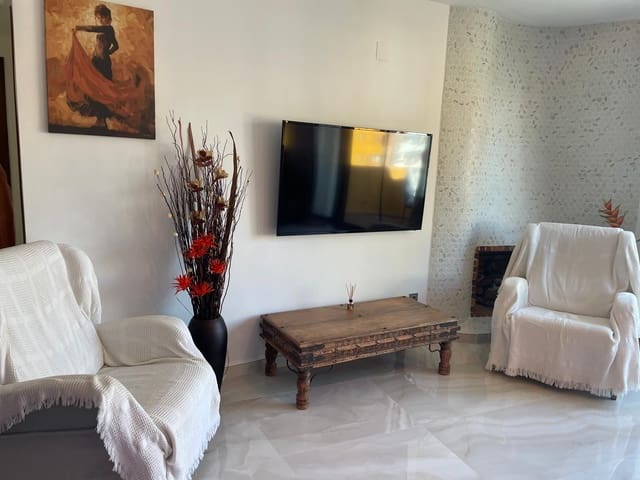 2 quarto Penthouse para venda em Punta Prima, Torrevieja com piscina - 340 000 € (Ref: 9464669)