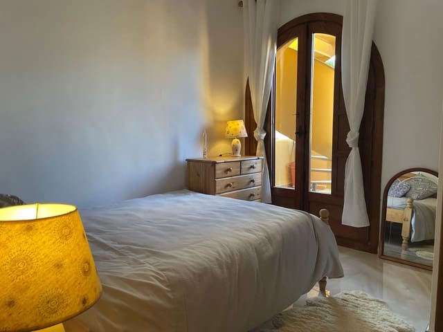 2 chambre Penthouse à vendre à Punta Prima, Torrevieja avec piscine - 330 000 € (Ref: 9464669)