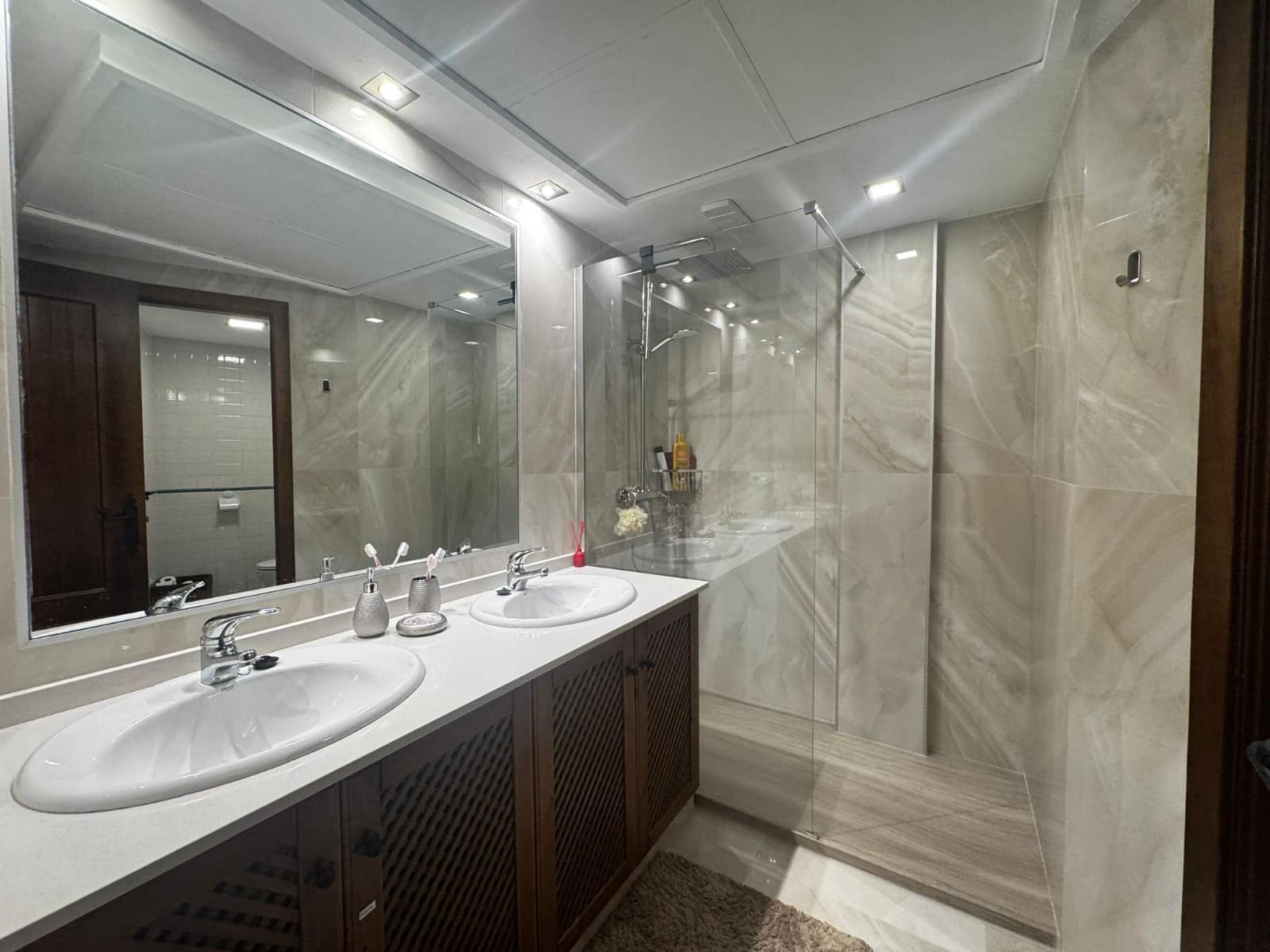 2 bedroom Penthouse for sale in Punta Prima with pool - € 340,000 (Ref: 9464669)