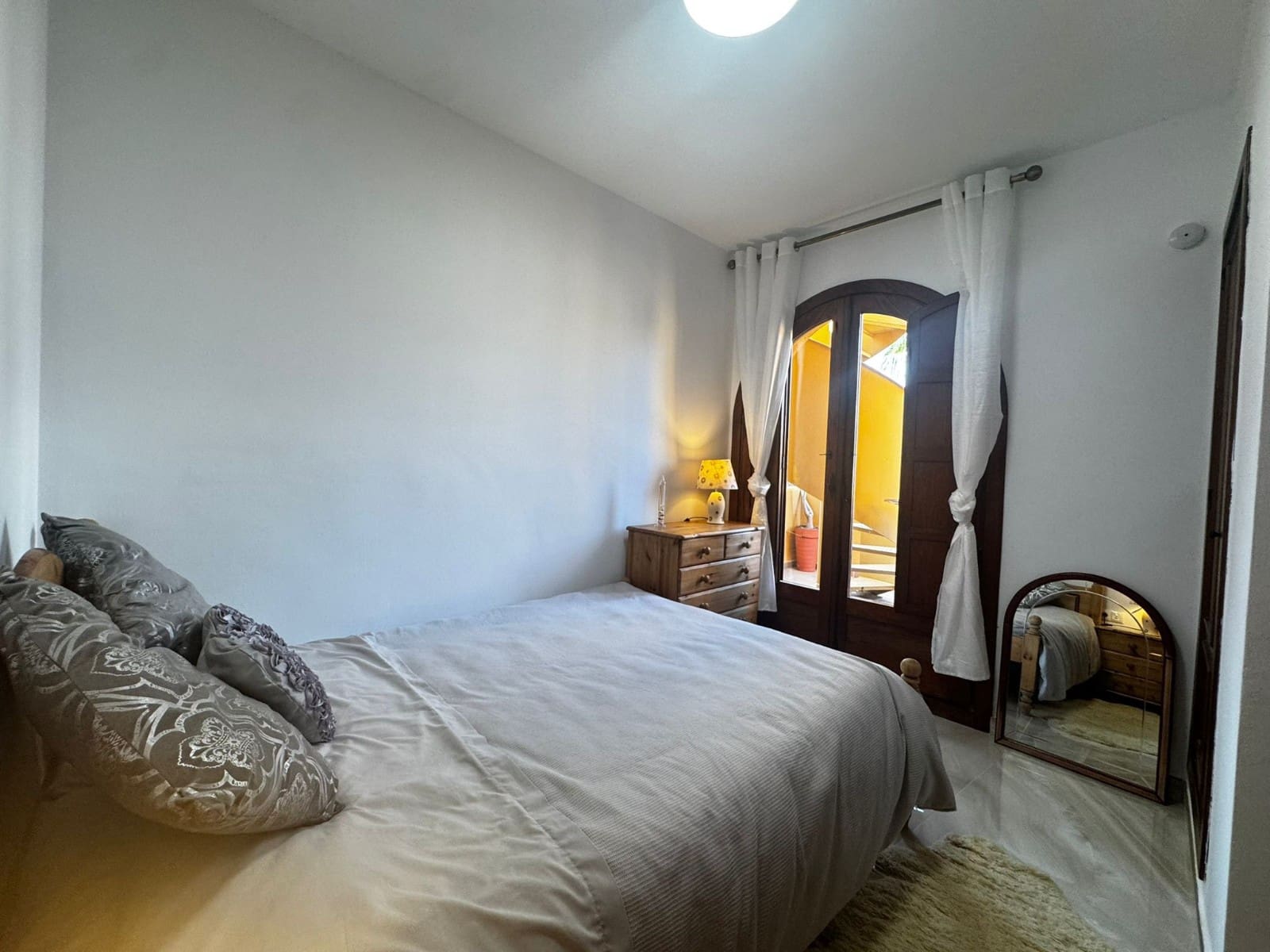 2 bedroom Penthouse for sale in Punta Prima with pool - € 340,000 (Ref: 9464669)