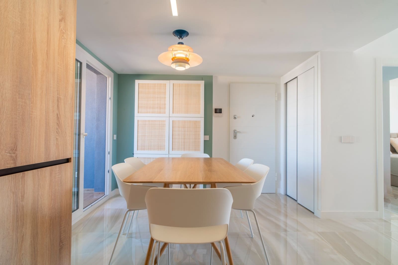 3 soverom Strandleiligheter til salgs i Punta Prima med svømmebasseng garasje - € 599 000 (Ref: 9464678)