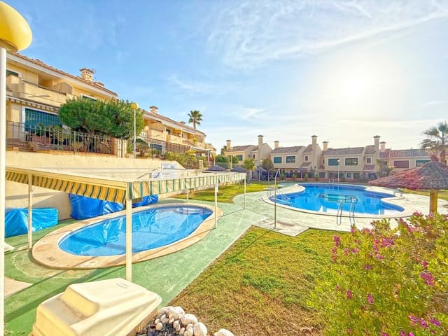 2 soveværelse Lejlighed til salg i Campoamor, Orihuela med swimmingpool - € 215.000 (Ref: 9464679)