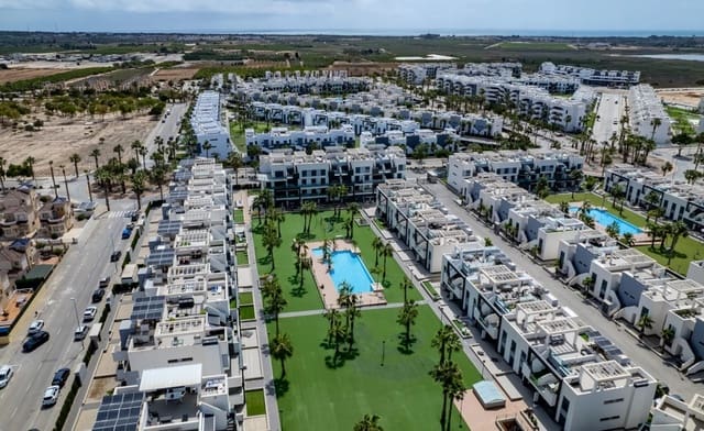 3 makuuhuone Huoneisto myytävänä paikassa El Raso, Guardamar del Segura mukana uima-altaan 
autotalli - 295 000 € (Ref: 9464681)