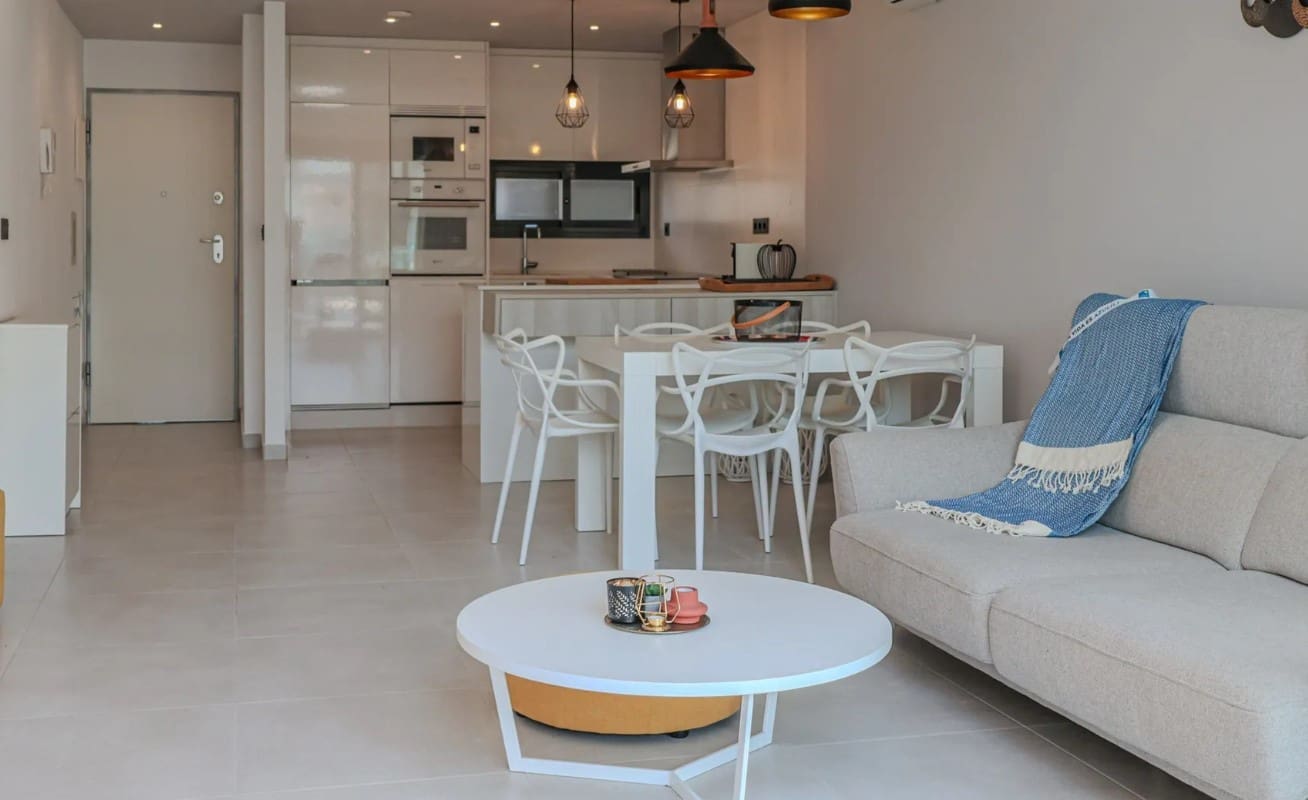 3 Zimmer Apartment zu verkaufen in Guardamar del Segura mit Pool Garage - 295.000 € (Ref: 9464681)